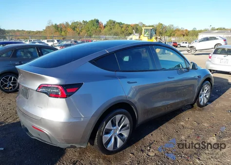 2024 Tesla Model Y Long Range Dual Motor All-Wheel Drive from USA, damaged, VIN 7SAYGDEEXRA284388